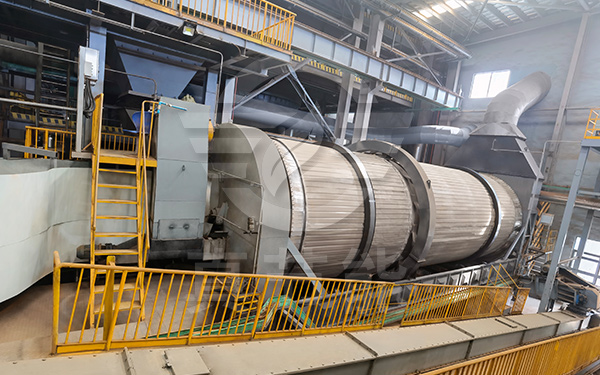 藥渣烘干設備運行現場 藥渣烘干設備運行現場